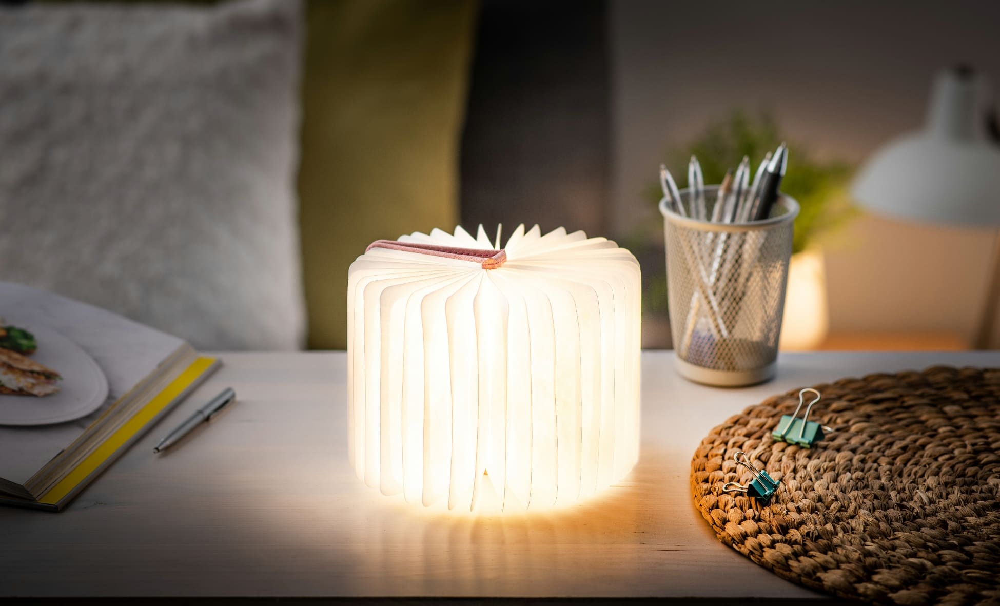 Smart Book Light (Linen Fabric) - Mini - Image 2