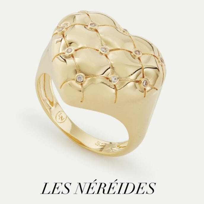 LES NÉRÉIDES Quilted Gold and Crystal Heart Ring