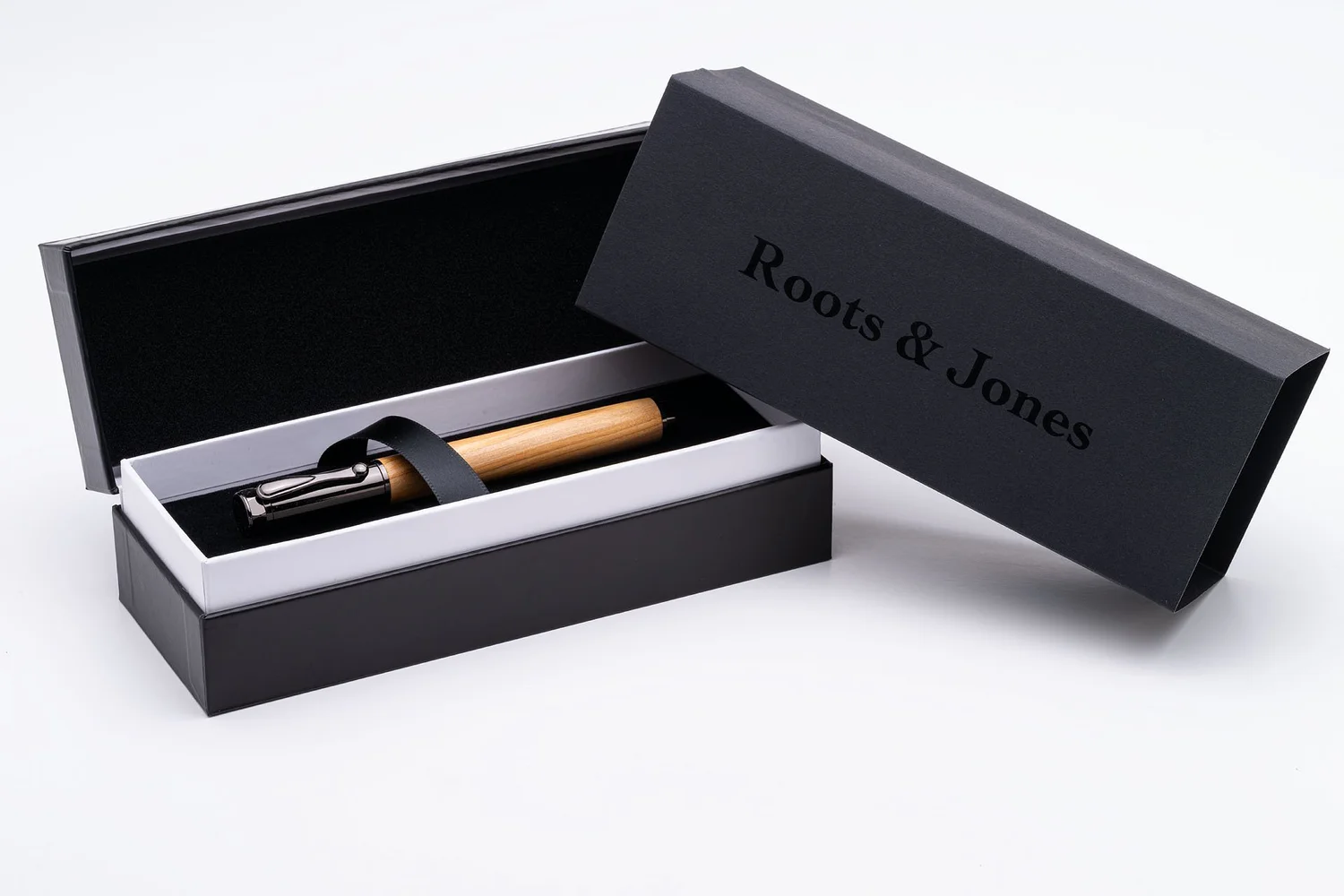 * Bethlehem Olivewood Chrome Magnet Rollerball - Image 3