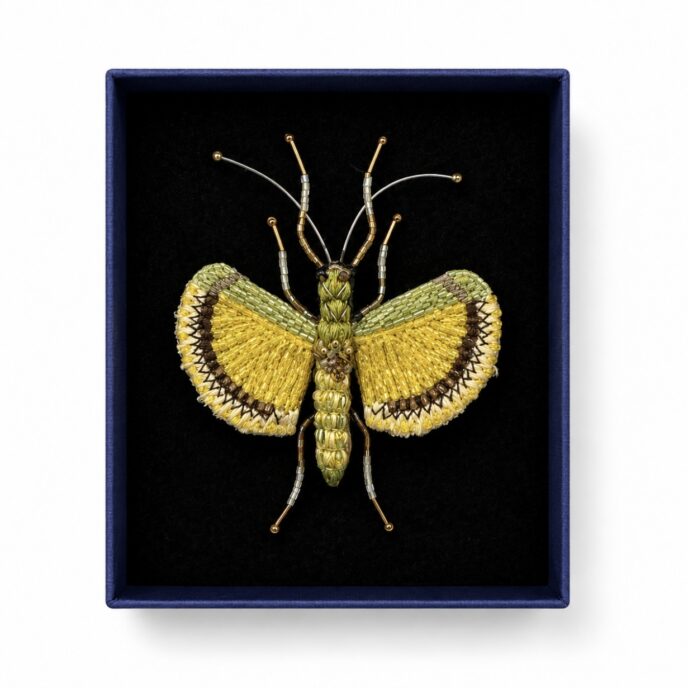 Trovelore - Yellow Umbrella Insect Brooch Pin