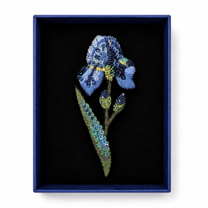 Trovelore - Wild Iris Brooch Pin