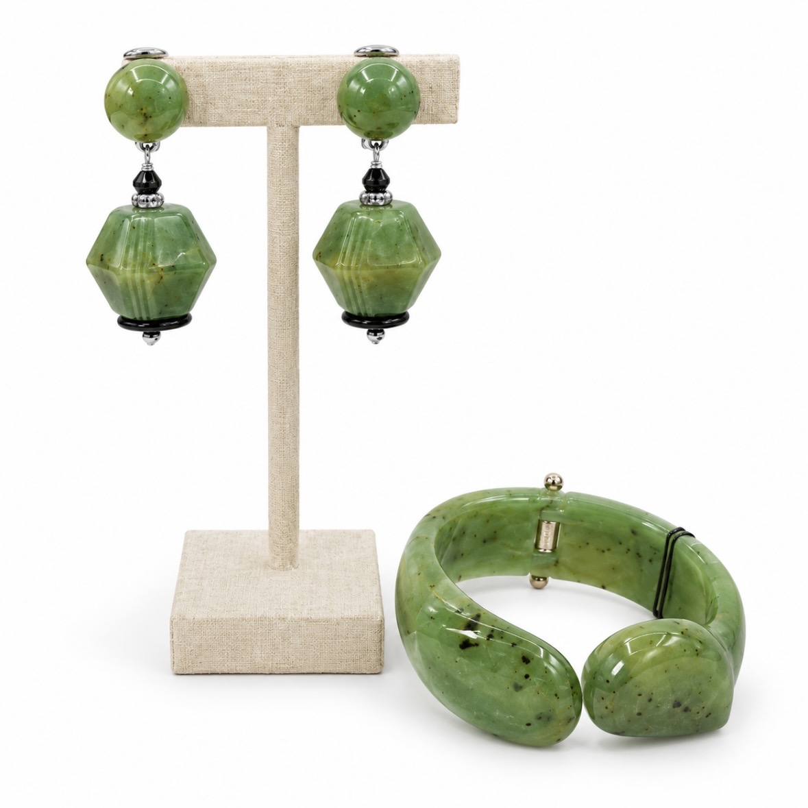 Angela Caputi Collection - Green Boules and Garnets Twisted Necklace - Image 2