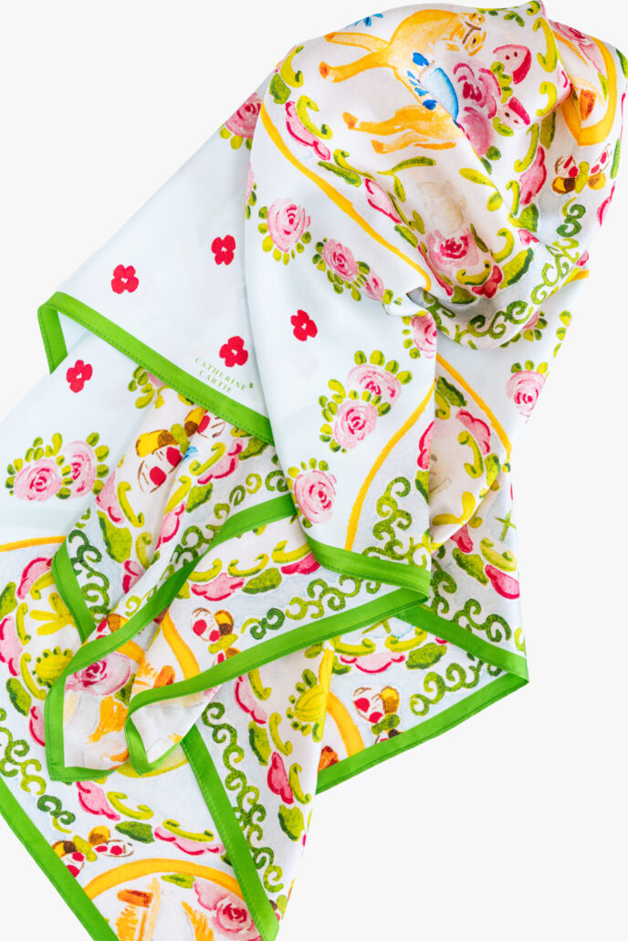 *Catherine Cartie - Christmas Rose Medallion Scarf – OS